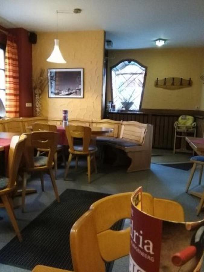 Villa Croatia & Restaurant Adria كلينغنبرغ آم ماين المظهر الخارجي الصورة